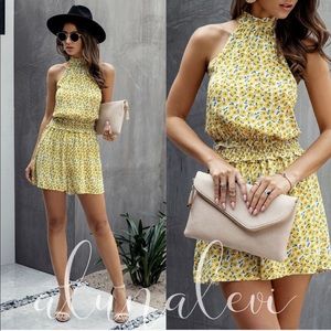 SUMMER SLEEVELESS ROMPER PRETTY YELLOW FLORAL